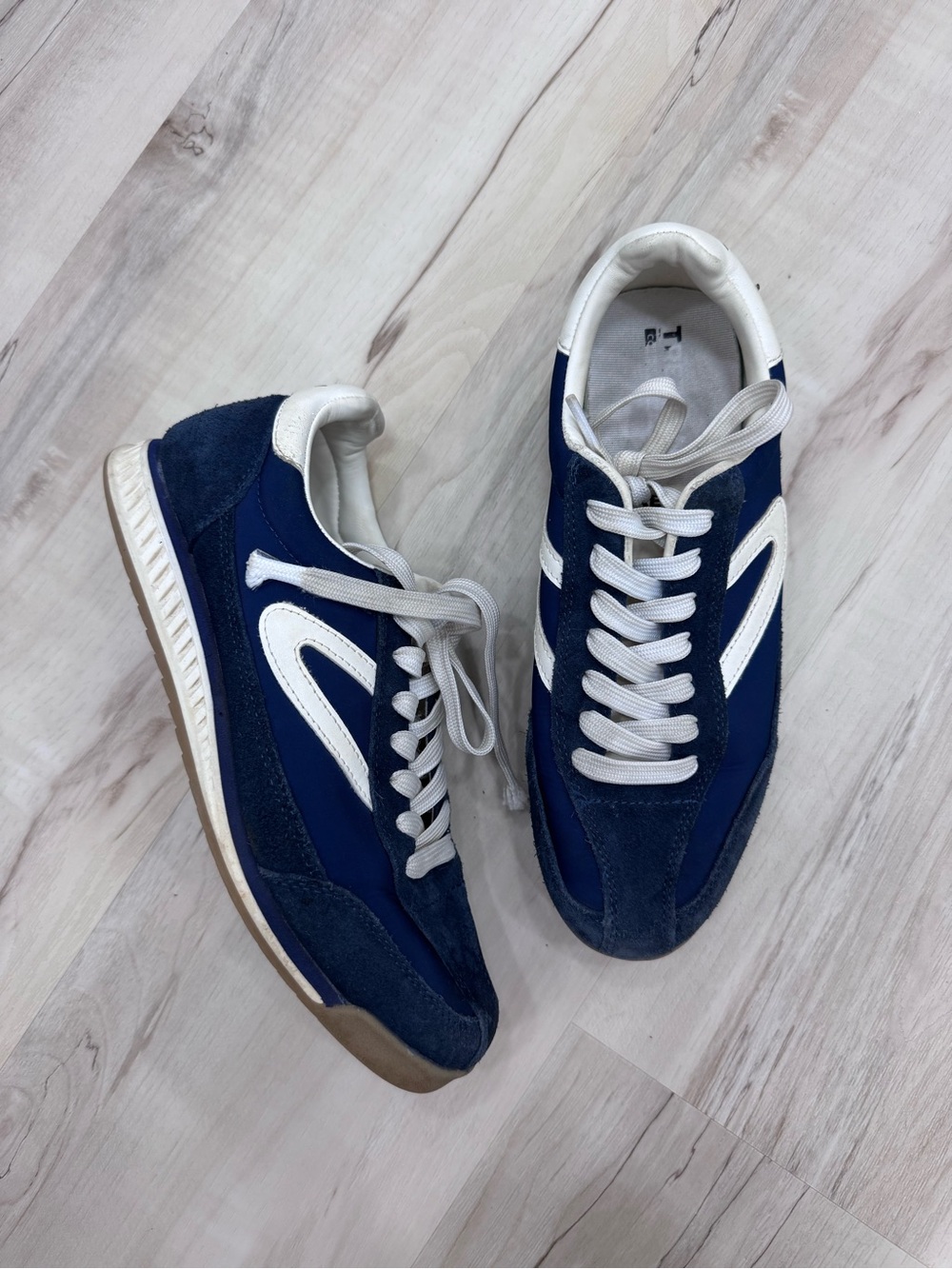 Tuckernuck Tretorn Rawlins navy blue tan white Sneakers Sz 7.5